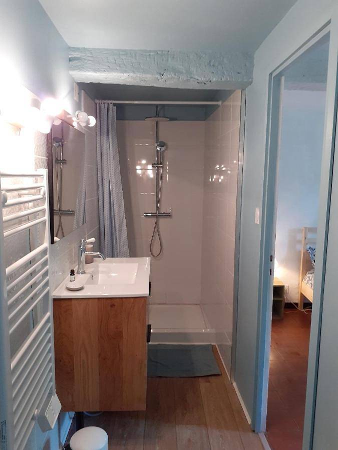 Location de vacances pour 2 personnes, avec balcon, animaux acceptés à Reilhanette - 2