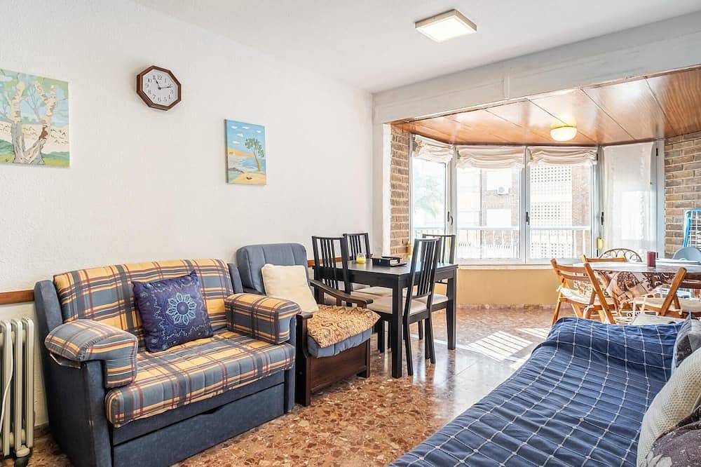 Entire apartment, Beautiful apartment in El Campello in Playa Carrer La Mar, el Campello