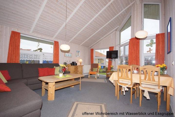 4 Personen Ferienhaus mit privatem Bootsteg, direkter Seelage, Kanu und Sauna in Otterndorf in Otterndorf, Cuxland
