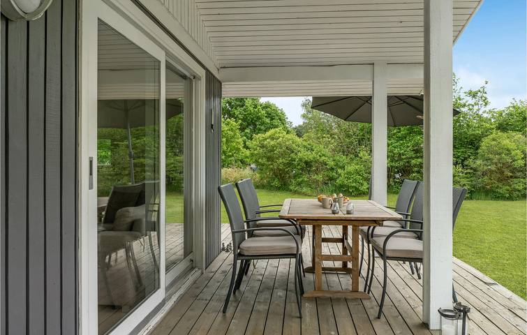 Ferienhaus für 5 Personen mit Terrasse in Skødshoved, Knebel