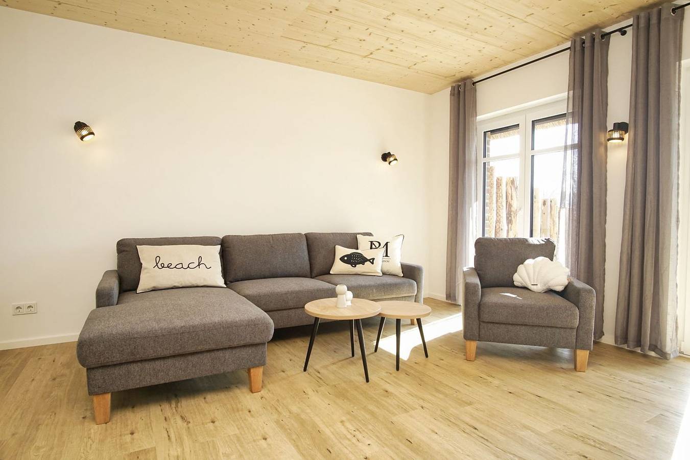 Modernes und komfortables Ferienhaus - Strandhaus Jolu in Lobbe, Mönchgut