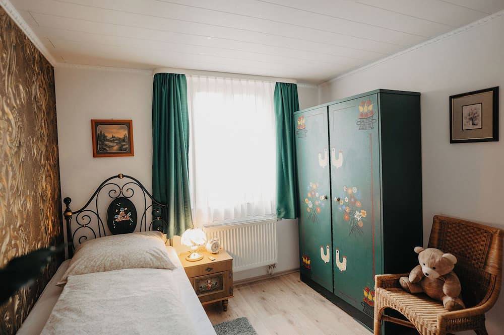 Ganze Wohnung, Altes Häusle am Waschbach- Fewo Weintraube-Nostalgische Wohnung für 4 Personen in Edenkoben, Südliche Weinstraße