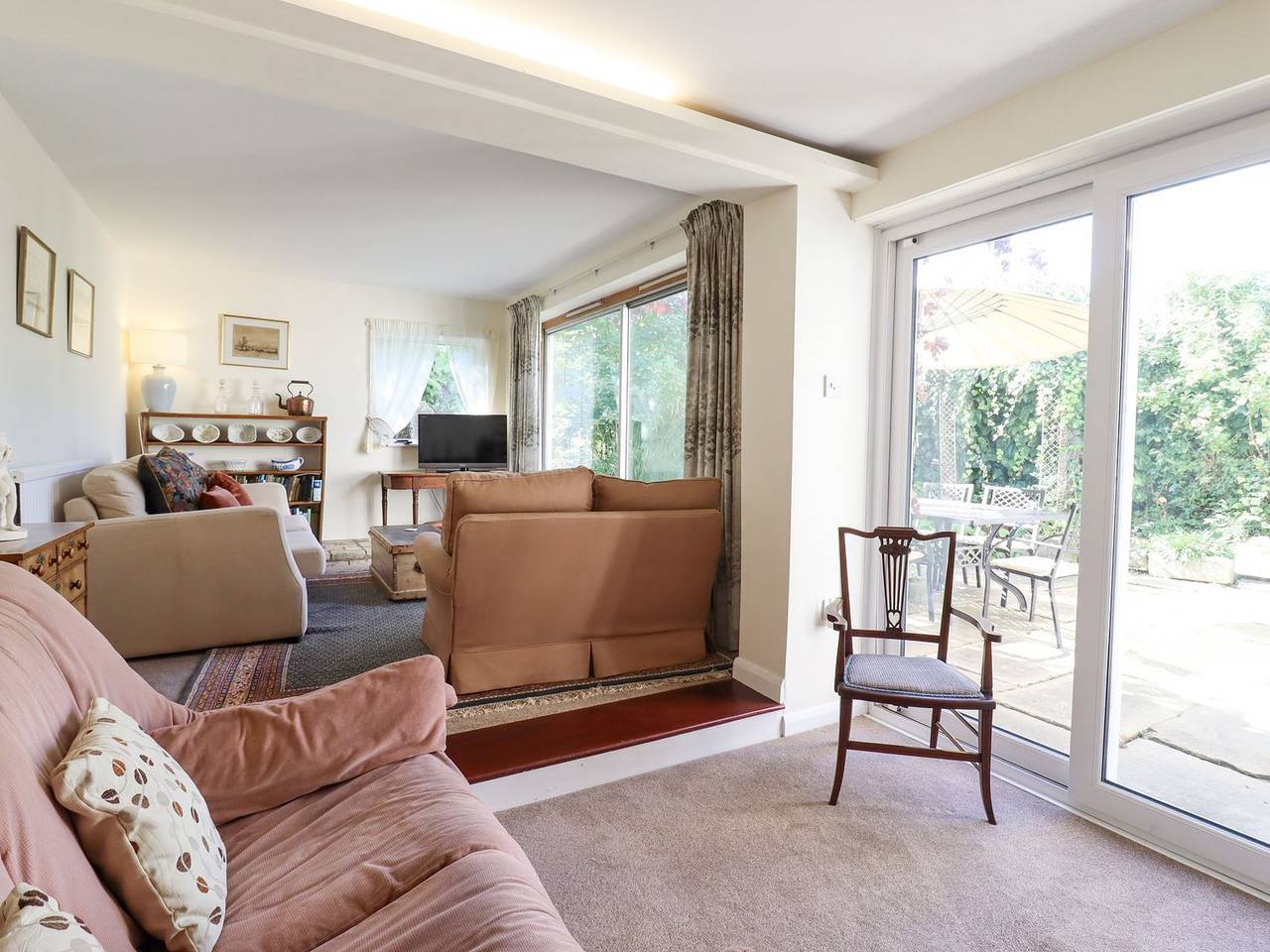 Ivy Cottage in Mersea Island, Colchester