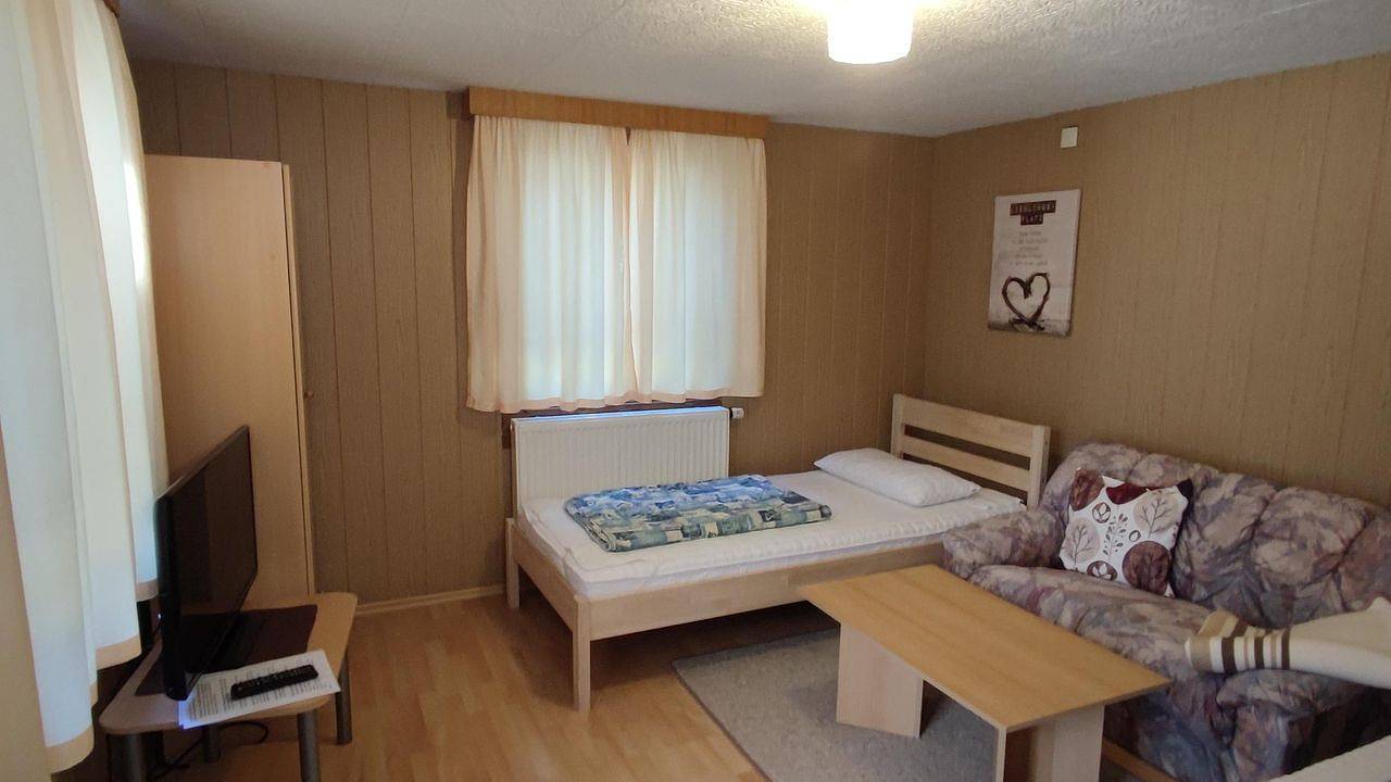 Mobilheim für 2 Personen (20 m²) in Schleusingen in Erlau, St. Kilian