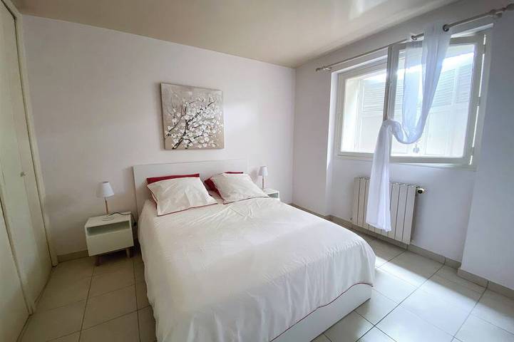 Villa Gai Soleil,  au calme 500 m Port Santa Lucia et plages in Saint-Raphaël, Massif de l'Esterel
