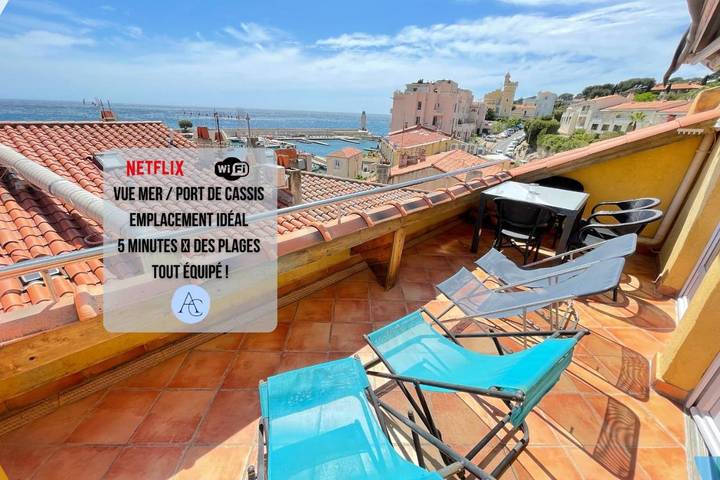 Gîte pour 4 personnes, avec Balcon et Terrasse dans Office De Tourisme De Cassis