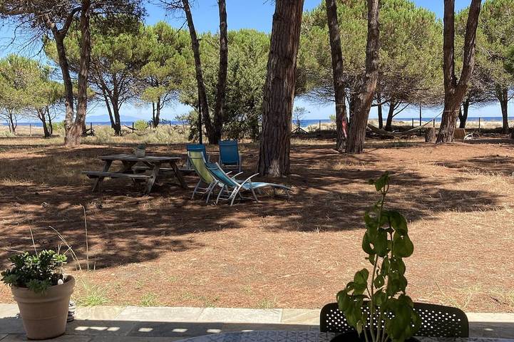 Maison de vacances pour 4 personnes, avec terrasse ainsi que jacuzzi et jardin