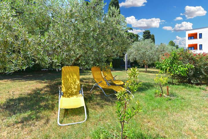 Ferienwohnung für 2 Personen, mit Balkon/Terrasse und Terrasse in Fazana - 2
