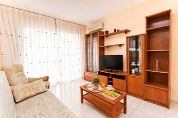 Location De Vacances pour 6 Personnes dans Zona VIP Waikiki (Vila-seca), Vila-seca, Photo 3