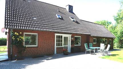 Ferienhaus für 16 Personen, mit Garten und Terrasse, mit Haustier in Rabenkirchen-Faulück