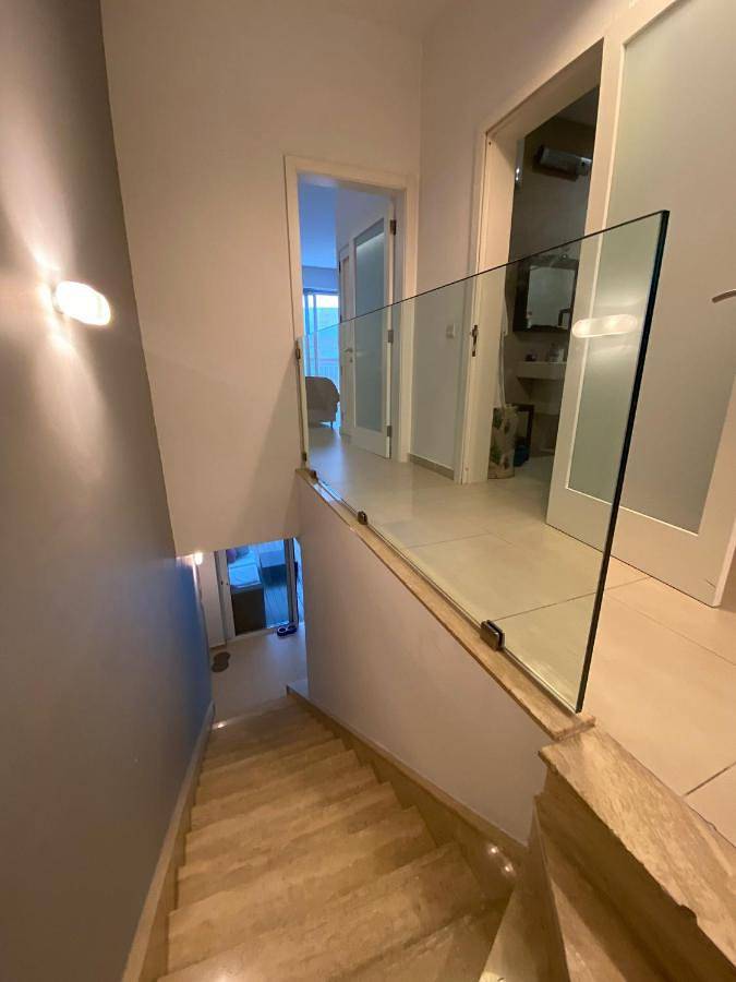 Gîte pour 6 personnes, avec piscine à San Giljan - 4