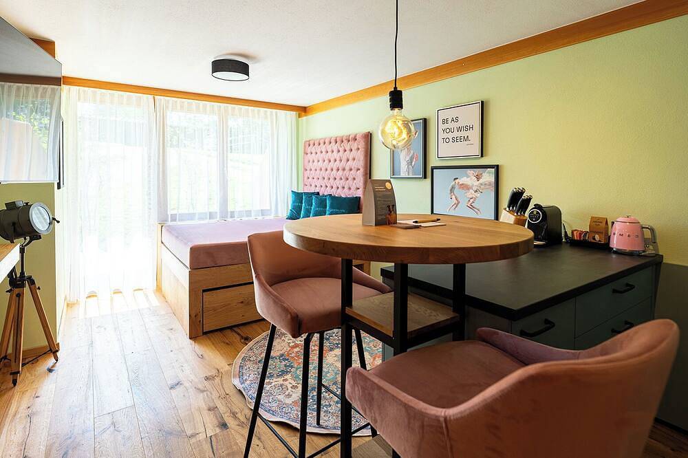 Ganze Wohnung, Apartment mit einem Schlafzimmer für 2-3 Personen in Wängle, Außerfern