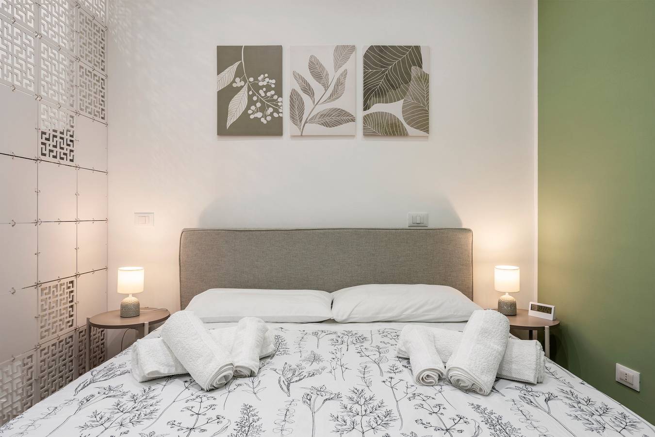 Entire studio, Studio 'Verde Incanto' with Wi-Fi and Air Conditioning in Palermo, Palermo Province