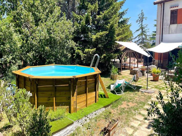 Ferienhaus für 15 Personen, mit Garten und Pool sowie Terrasse, mit Haustier