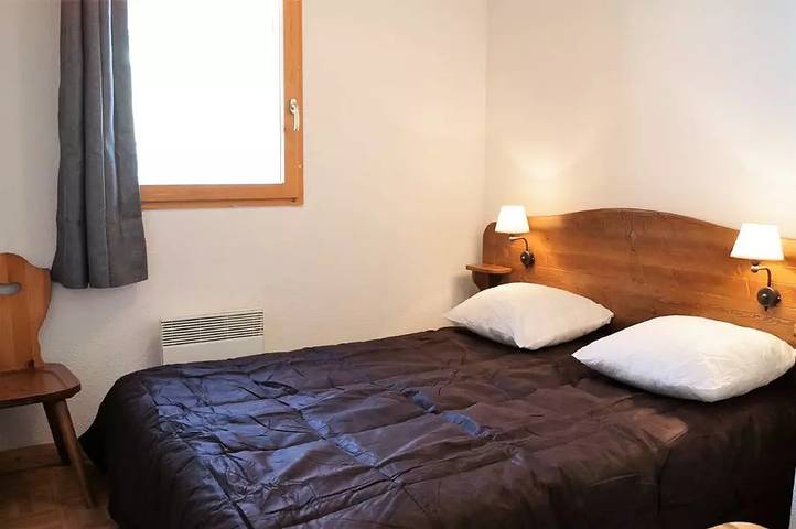 Chalet pour 6 personnes, avec piscine à Saint-Sorlin-d'Arves - 2