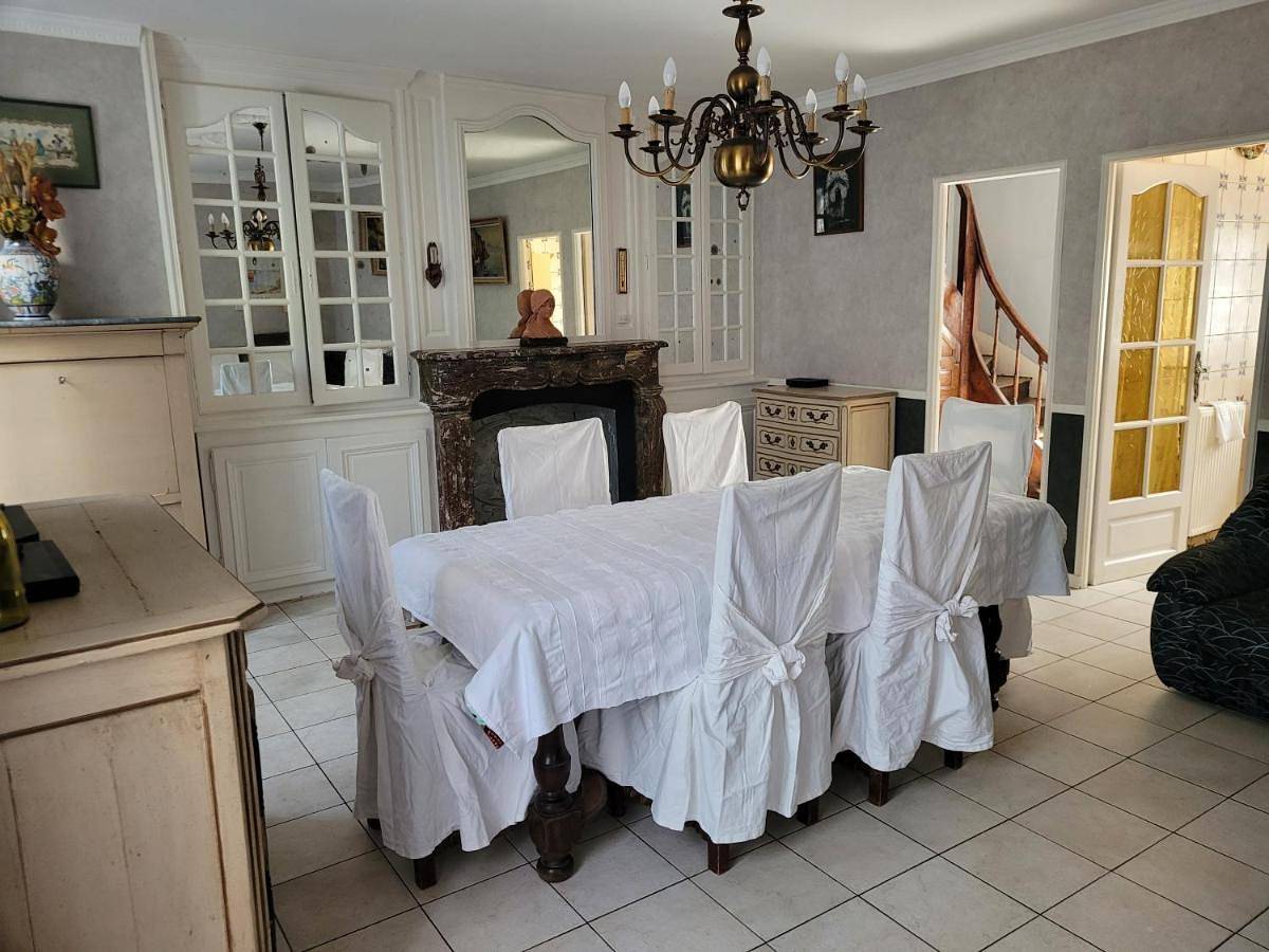 Three-Bedroom House in Cellettes, Région de Blois
