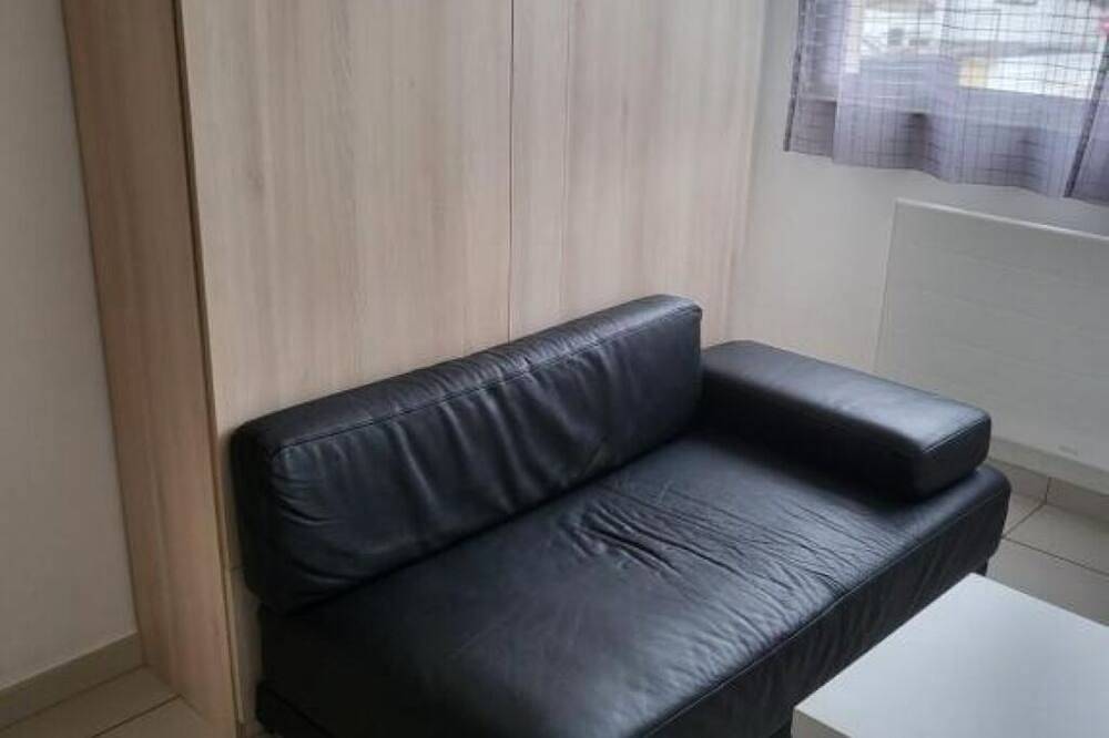 Apartamento entero, 3 Next To Paris in Montreuil, Sena-Saint Denis