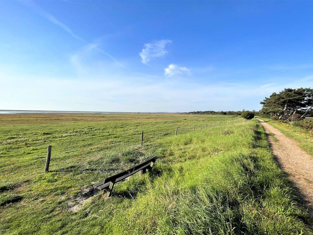 "Mella" - 625m from the sea in Gudmindrup Lyng, Højby
