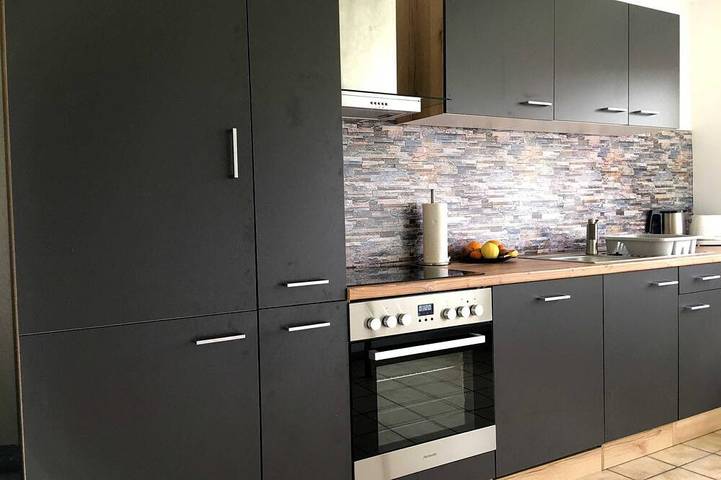 Ferienwohnung für 3 Personen, mit Balkon und Garten in Görisried