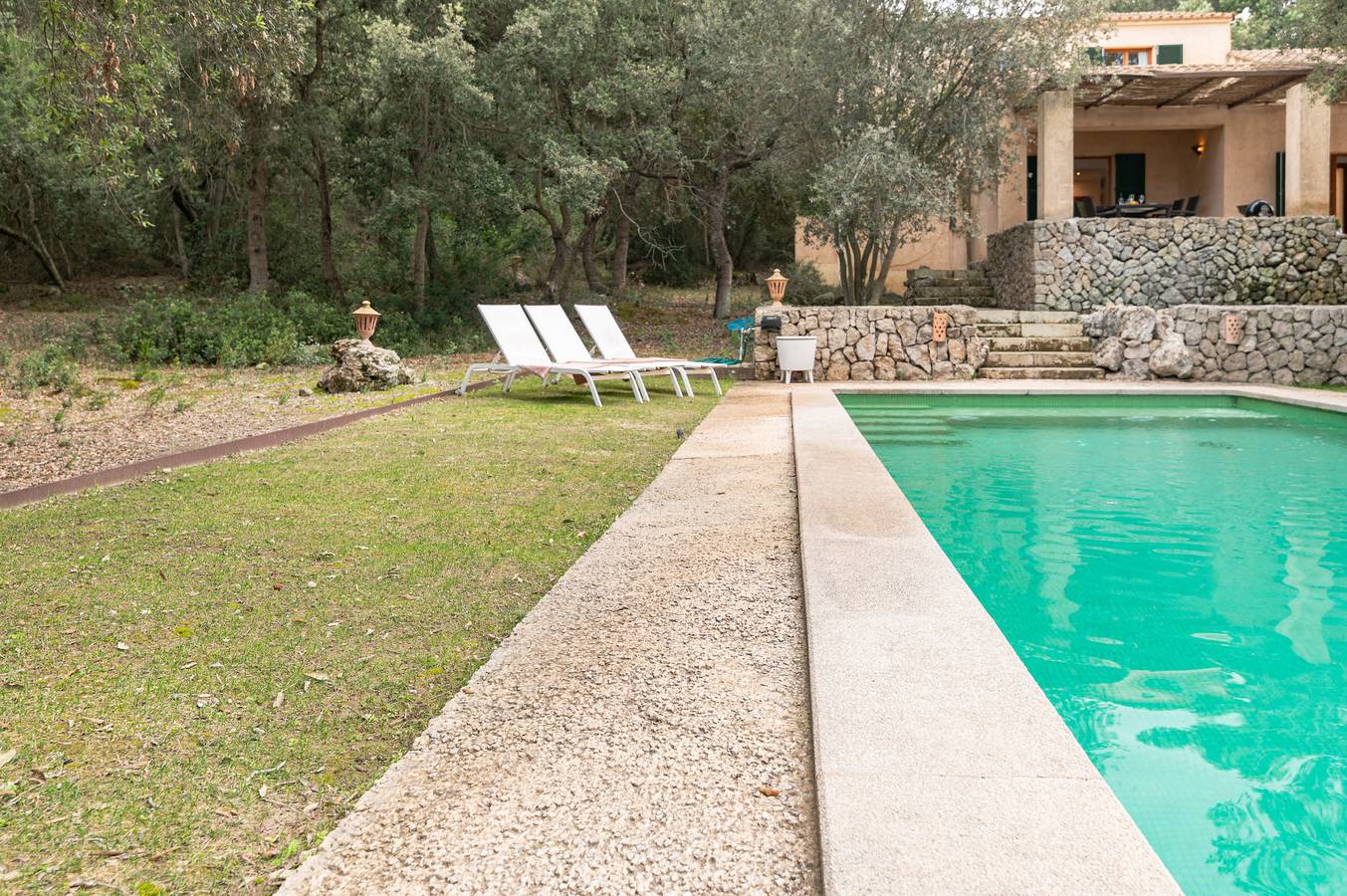 Villa Es Mirador by Sealand Villas in Artà, Mallorca Osten