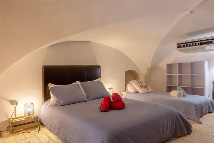 Appartamento intero, Appartamento vacanze per 8 persone con terrazza in Isola Rossa (Francia), Calvi e dintorni