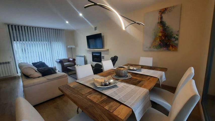 Apartamento para 6 personas, con terraza, Familias con niños en Sabiñánigo