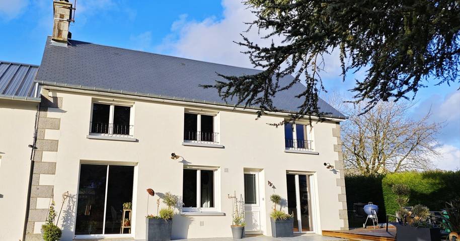 Cottage pour 2 personnes, avec jardin, animaux acceptés à Isigny-le-Buat