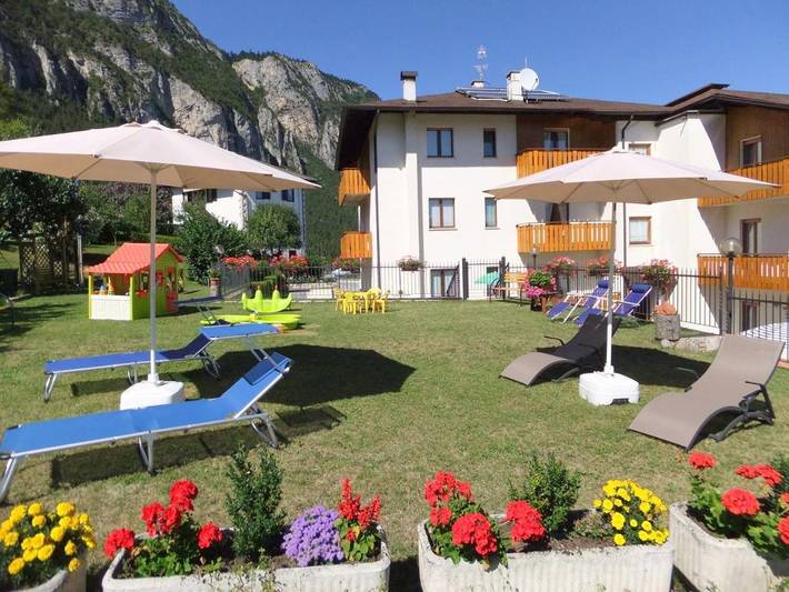 Gîte pour 3 personnes, avec jardin ainsi que vue et balcon à Fai della Paganella - 3