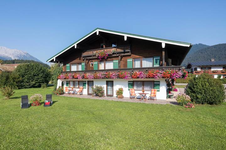 Ferienwohnung für 2 Personen, mit Balkon und Balkon/Terrasse in Schönau am Königssee - 3