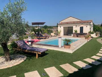 Gîte pour 4 personnes, avec piscine et jardin, animaux acceptés à Lavilledieu