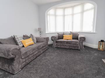 Cottage for 5 People in Thornton-Cleveleys, Lancashire, Photo 2