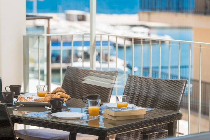 Ferienwohnung für 5 Personen, mit Terrasse in Cala Bona - 2