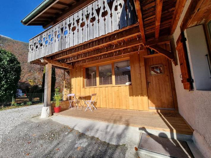 Gîte pour 2 personnes, avec jardin ainsi que terrasse et vue, animaux acceptés à Lathuile - 3