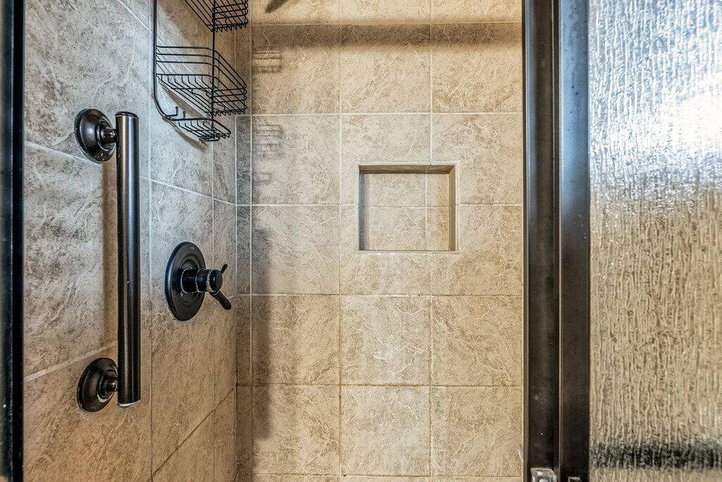 Neeley Mountain House, 2 Schlafzimmer, Schlafmöglichkeiten für 4, Whirlpool, Kaminofen in Alto, Ski Apache