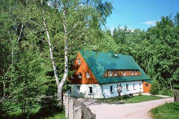 Ferienhaus für 10 Personen, mit Garten in Auerbach