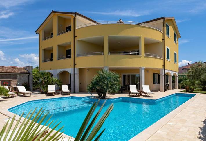 Bed and Breakfast für 4 Personen, mit Pool und Garten - 1