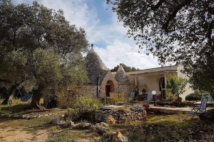 Gîte pour 4 personnes, avec Jacuzzi ainsi que Terrasse et Jardin