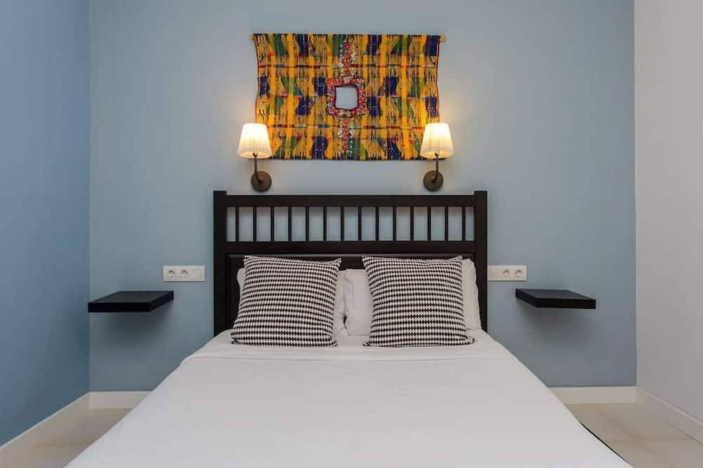 Ganze Wohnung, Great apartment to experience all the charms of Barcelona while staying in a central location!  It has 3 comfortable and cozy bedrooms each one with a small living room area. in Barcelona Zentrum, Barcelona