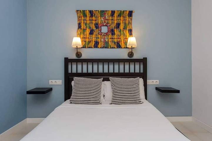 Apartamento entero, Encantador apartamento de 3 dormitorios y 2 baños en Gracia in Centro Barcelona, Barcelona