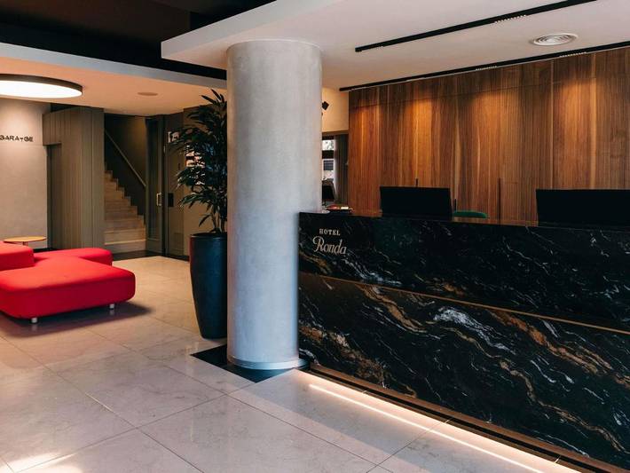 Hôtel pour 3 personnes, avec terrasse, animaux acceptés