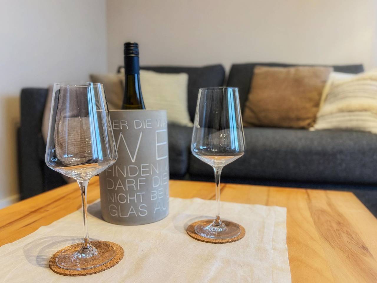 Ganze Ferienwohnung, Ferienwohnung Auszeit mit Aussicht - Appartement/Fewo, Bad, Wc, 1 Schlafraum in Mertesdorf, Moseleifel