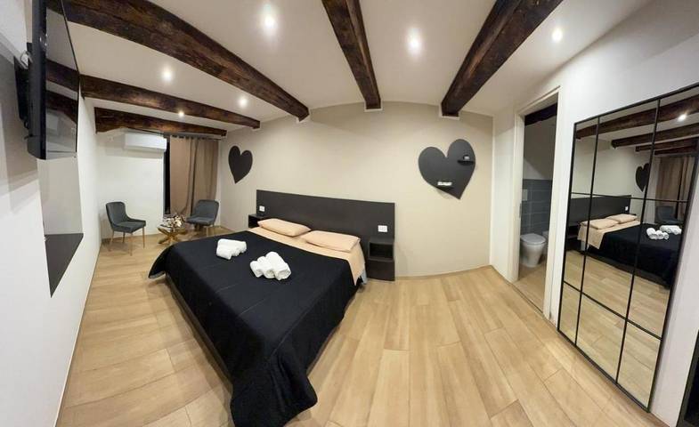 Chambre d’hôte pour 2 personnes, avec balcon et vue, animaux acceptés à Cosenza - 2