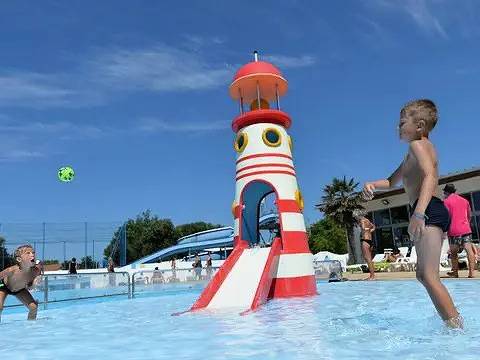 Mobil home pour 4 personnes dans Plage Domino - 4