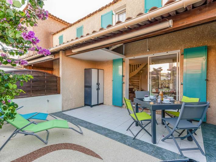Location de vacances pour 4 personnes, avec terrasse dans Plage Rochelongue