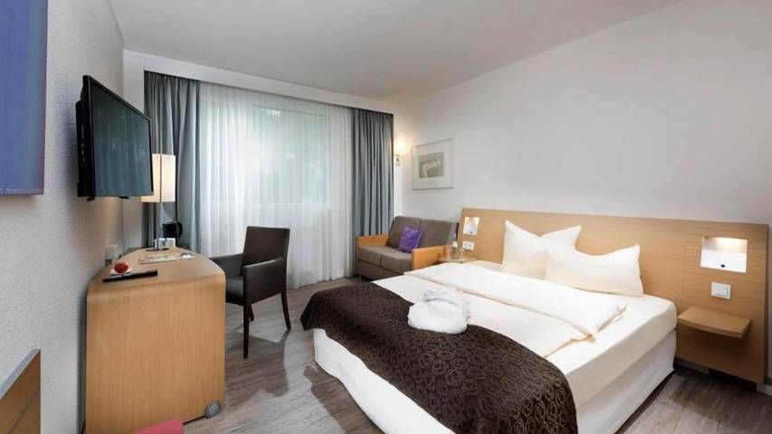 Ferienwohnung für 3 Personen, mit Pool und Garten in Saarbrücken - 2