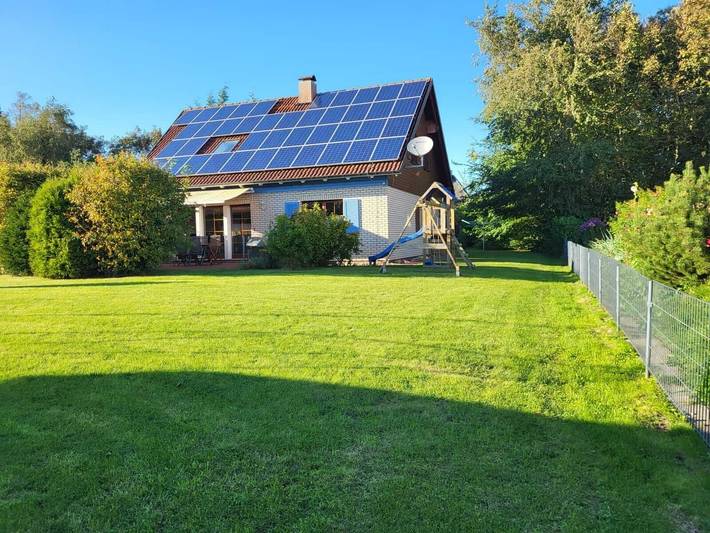 Ferienhaus für 10 Personen, mit Balkon und Garten in Tating - 2