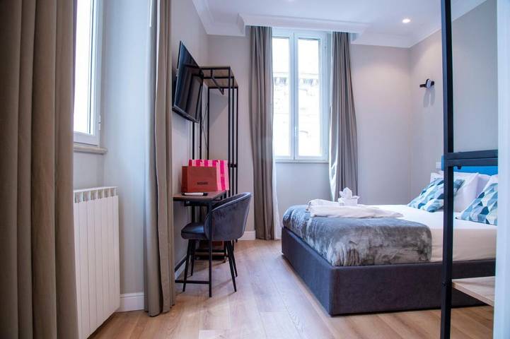 Maison d’hôte pour 2 personnes, avec terrasse et vue dans Fontaine de Trevi - 2