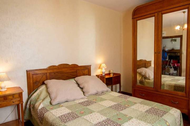 Gîte pour 5 personnes, avec jardin à Thiviers - 3