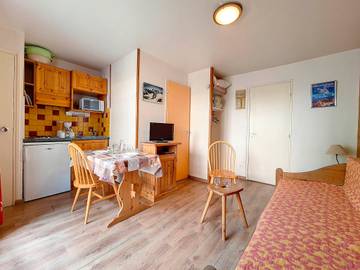 Chalet voor 2 Personen in Les Menuires, Saint-Martin-de-Belleville, Afbeelding 1