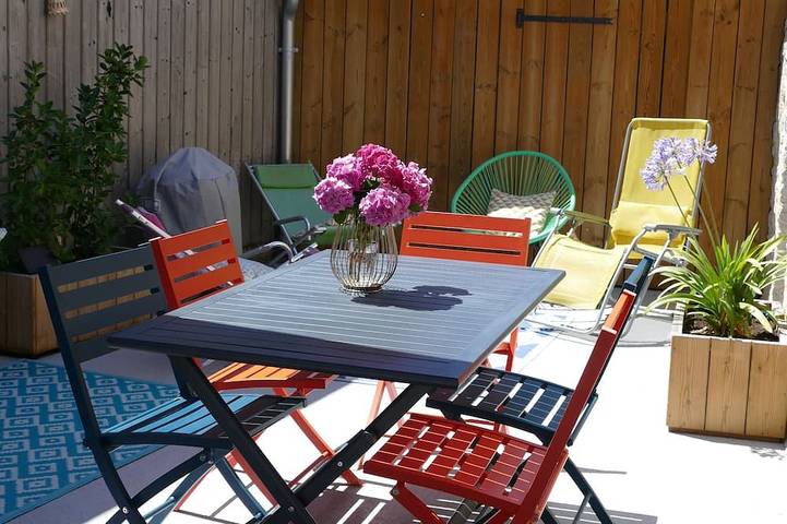 Gîte pour 8 personnes, avec balcon et jardin dans Office De Tourisme De Lancieux